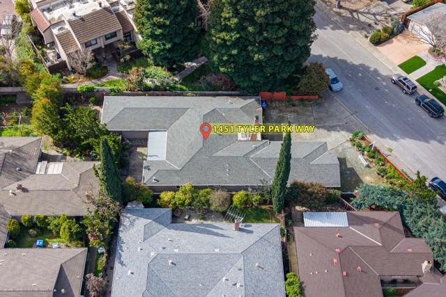 1451 Tyler Park Way, Mountain View CA: https://media.crmls.org/mediaz/542388b9-e137-4921-8285-12e0fbacb3d0.jpg