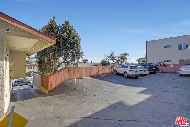 Drew Fenton | 153 W Channel Road Santa Monica CA | MLS: 7020030 Drew Fenton | 153 W Channel Road Santa Monica CA | MLS: 7020030