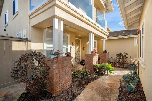 Image 41 of 53 For 473 Sandalwood Court