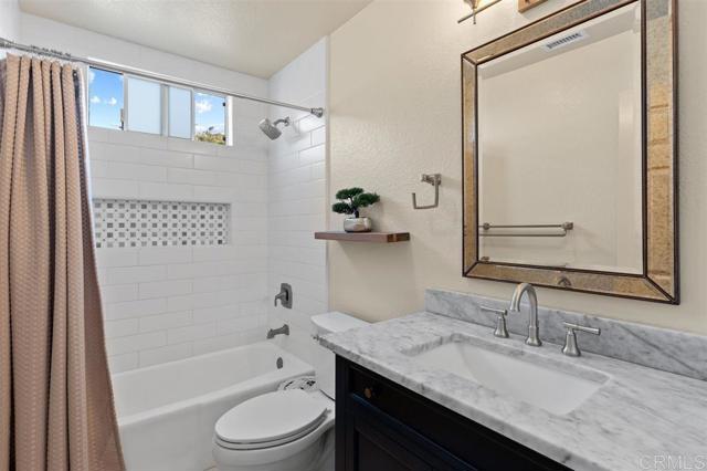 Detail Gallery Image 18 of 32 For 13311 Hillstar Ln, Valley Center,  CA 92082 - 3 Beds | 2 Baths