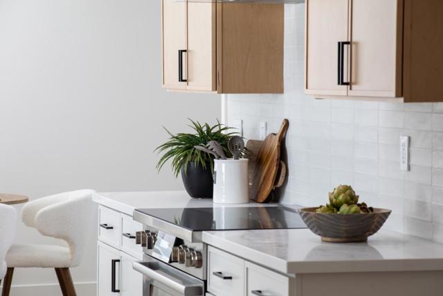 3334 San Pablo Court, Union City CA: https://media.crmls.org/mediaz/5427d2a4-9655-4f39-9af1-b1e741223ea9.jpg