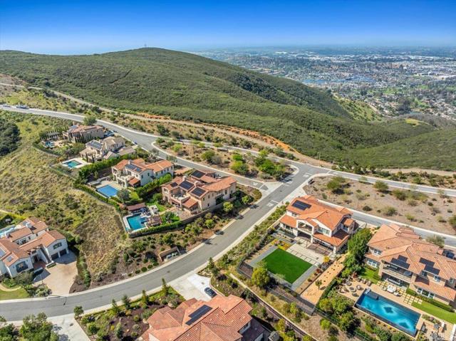 Detail Gallery Image 69 of 75 For 863 Pearl Dr, San Marcos,  CA 92078 - 5 Beds | 5/1 Baths