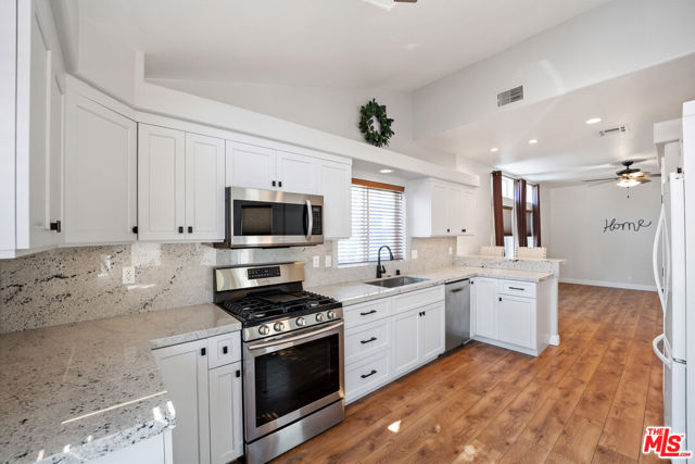 161 Apache, Topanga CA: https://media.crmls.org/mediaz/54292fe6-f6f6-437f-976d-801c7ade2f91.jpg