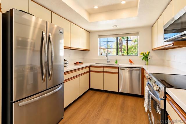 2001 Camino Parocela E #C22, Palm Springs, CA 92264