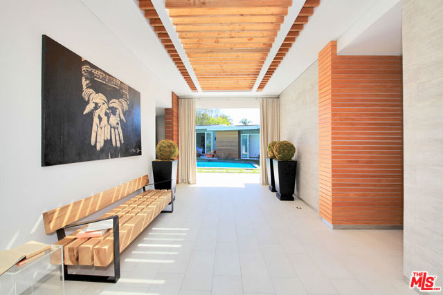 3054 Elvido Drive, Los Angeles CA: https://media.crmls.org/mediaz/542aa6af-eebd-42ba-a89c-e34f51dd841f.jpg