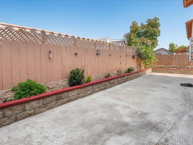 1527 Avenida Rosa, Chula Vista CA: https://media.crmls.org/mediaz/542afd0f-cb17-4cfb-8bf7-26fe01e608b2.jpg