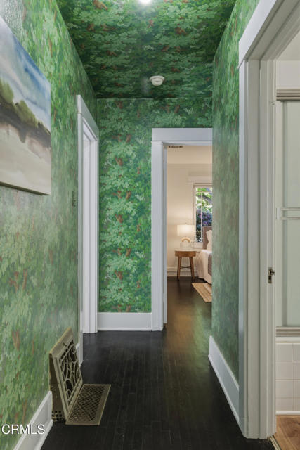 Detail Gallery Image 6 of 21 For 1716 Bushnell Ave, South Pasadena,  CA 91030 - 3 Beds | 2 Baths