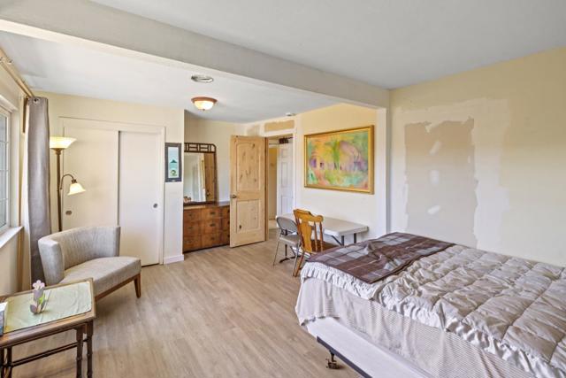 1325 Circle Avenue, Seaside CA: https://media.crmls.org/mediaz/542c514c-f1ed-43f2-8945-4487ffb0fafe.jpg