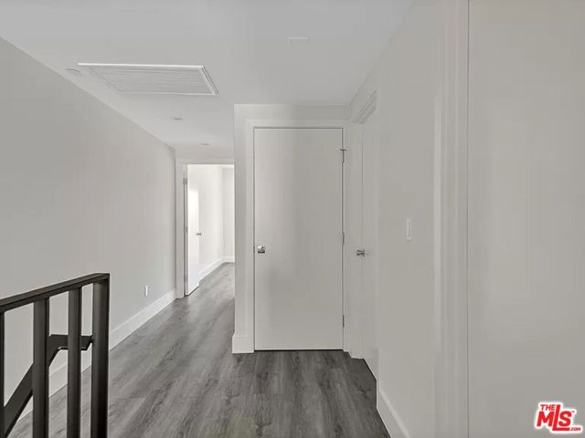 5750 Kester Avenue photo 8
