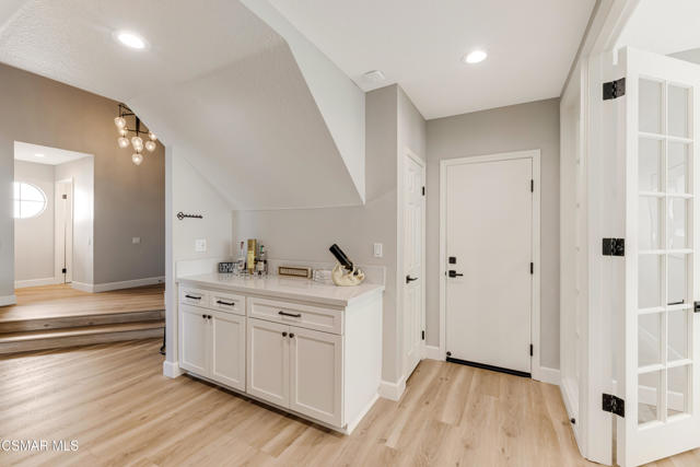 12147 Alder Grove Street, Moorpark CA: https://media.crmls.org/mediaz/542d0eab-c599-4489-98c3-95232c764f17.jpg
