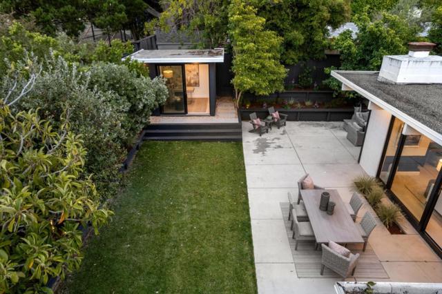 1651 Lexington, San Mateo CA: https://media.crmls.org/mediaz/542d91e3-0b1e-46cc-9927-b0e50c39b125.jpg