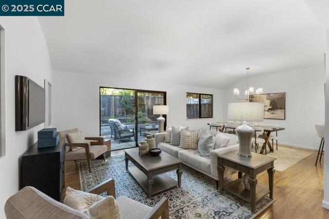 57 Glen Valley Cir, Danville CA: https://media.crmls.org/mediaz/542e8a78-ea08-4f8f-934c-69ba17c59d00.jpg