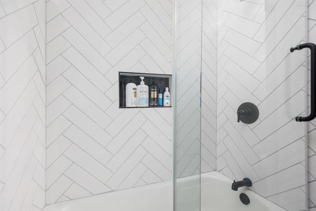 3984 Scott Dr., Carlsbad CA: https://media.crmls.org/mediaz/542f064e-05f4-48b3-90b9-d8de05358819.jpg