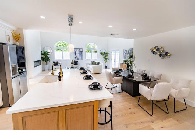 1513 California Street, Oceanside CA: https://media.crmls.org/mediaz/542f2e21-cad6-4d72-a6ef-e23fc5db50c7.jpg