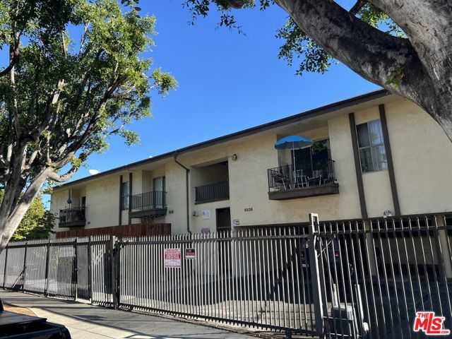 6836 Radford Avenue, North Hollywood, California 91605, ,Multi-Family,For Sale,Radford,24400637