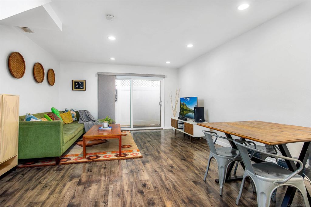 2849 A Street - photo 2