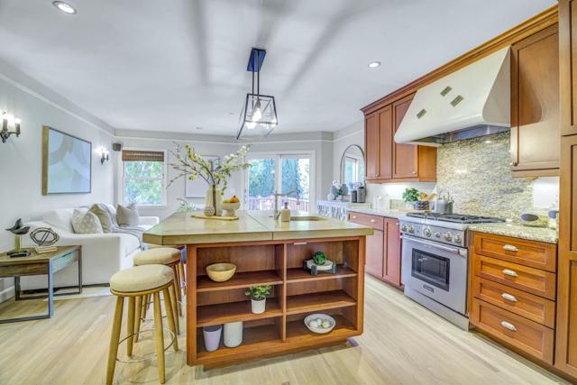 430 26th Avenue, San Mateo CA: https://media.crmls.org/mediaz/543058ea-8e69-4a6f-ad46-de39dc87e0c2.jpg