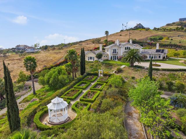 Detail Gallery Image 63 of 74 For 3611 Monserate Hill Ct, Fallbrook,  CA 92028 - 4 Beds | 4/1 Baths