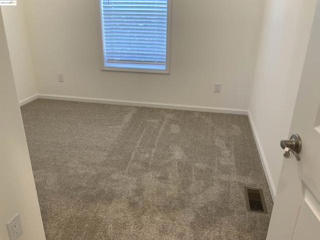 46 Palm Dr., Pittsburg CA: https://media.crmls.org/mediaz/54335e45-4261-4e6c-82b3-4697afaec183.jpg
