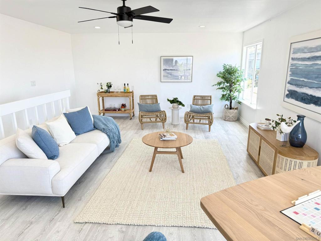 MLS #250033080SD img 17