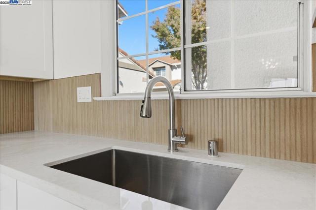 4345 Conejo Dr, Danville CA: https://media.crmls.org/mediaz/5435bf35-3ded-47bf-acc5-26522d708fd4.jpg