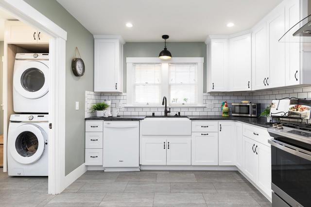 324 N 16th Street, San Jose CA: https://media.crmls.org/mediaz/5436169b-4f6b-4abf-bef7-43fc7ba3eaa9.jpg