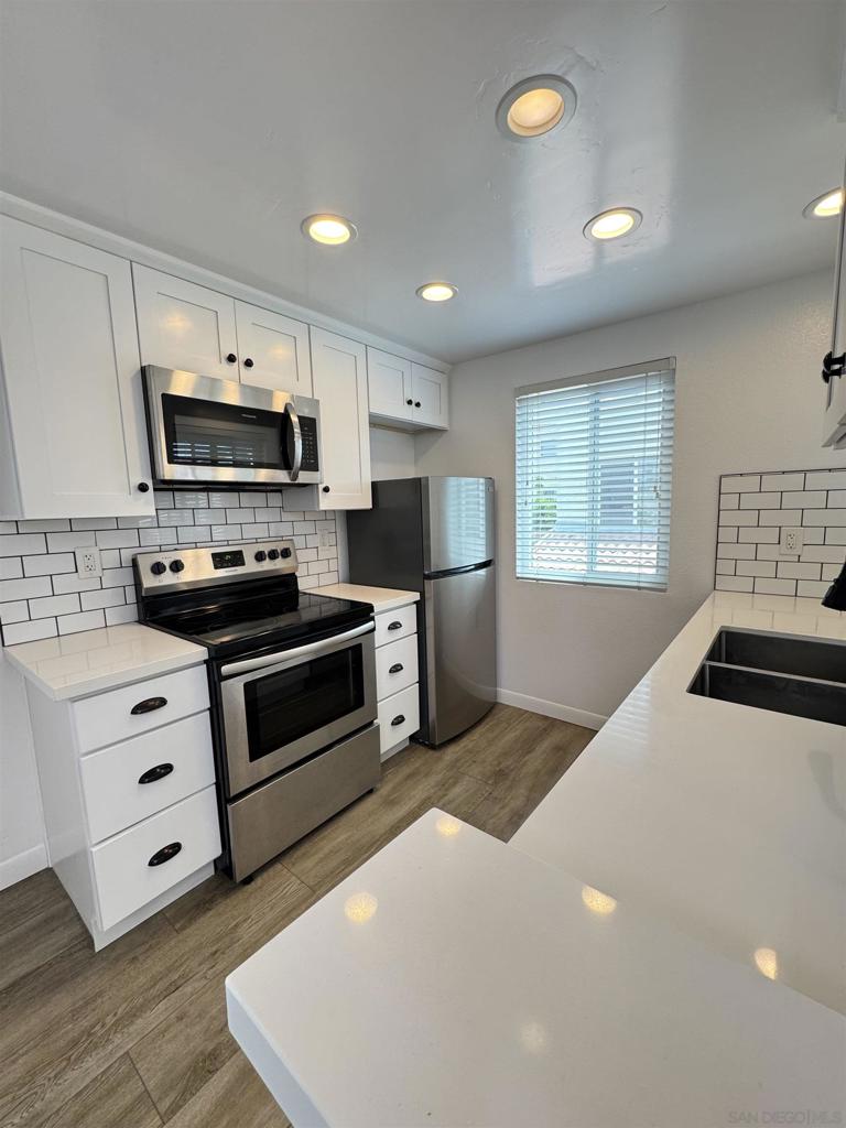 4659 Texas St - photo 6