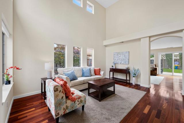 360 Via Largo, Morgan Hill CA: https://media.crmls.org/mediaz/5436a50f-718a-48b9-bd88-f6cb9121b72e.jpg