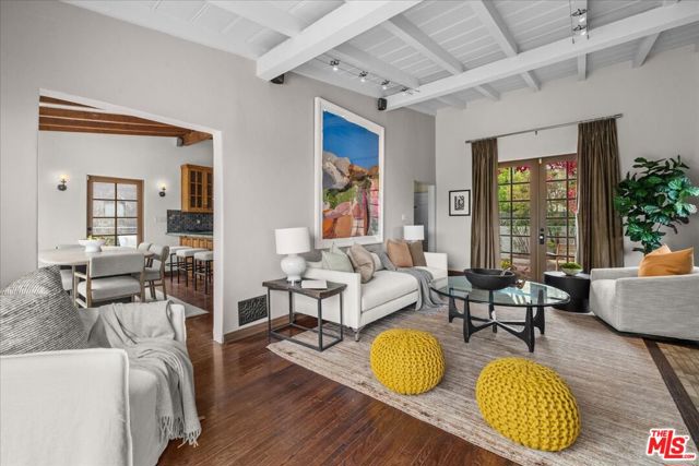 3074 Lake Hollywood Drive, Los Angeles CA: https://media.crmls.org/mediaz/5437605b-fa8c-479a-91cb-fa9c29ba6c4e.jpg