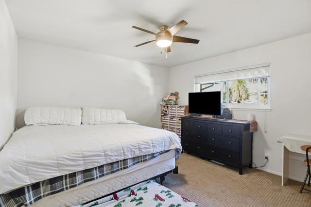 503 W Fox Court, Redwood City CA: https://media.crmls.org/mediaz/5437b5e3-8773-4b9f-9bde-87fac51132eb.jpg