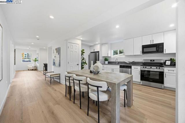 1520 4th st, Richmond CA: https://media.crmls.org/mediaz/5438693e-6feb-473d-9b7b-d47808d3b08f.jpg