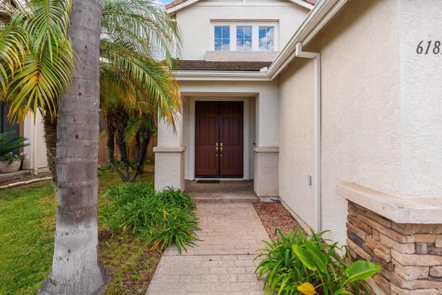 Detail Gallery Image 5 of 56 For 6181 Sunset Crest Way, San Diego,  CA 92121 - 4 Beds | 3 Baths