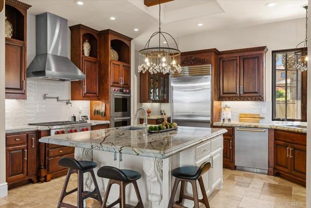 18320 VIA AMBIENTE, Rancho Santa Fe CA: https://media.crmls.org/mediaz/543ad56d-b8bb-4d38-be66-c54845e61695.jpg