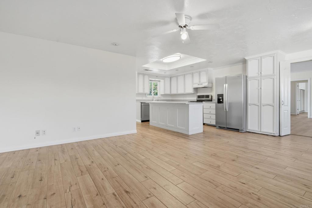 1078 Robertson Drive - photo 15