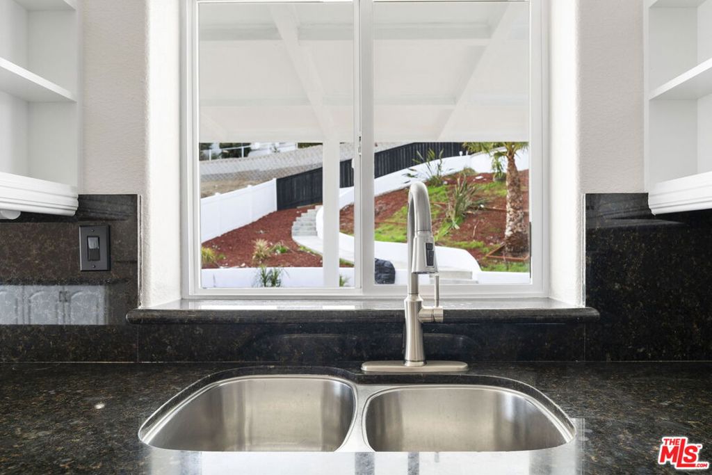 MLS #25499043 img 34