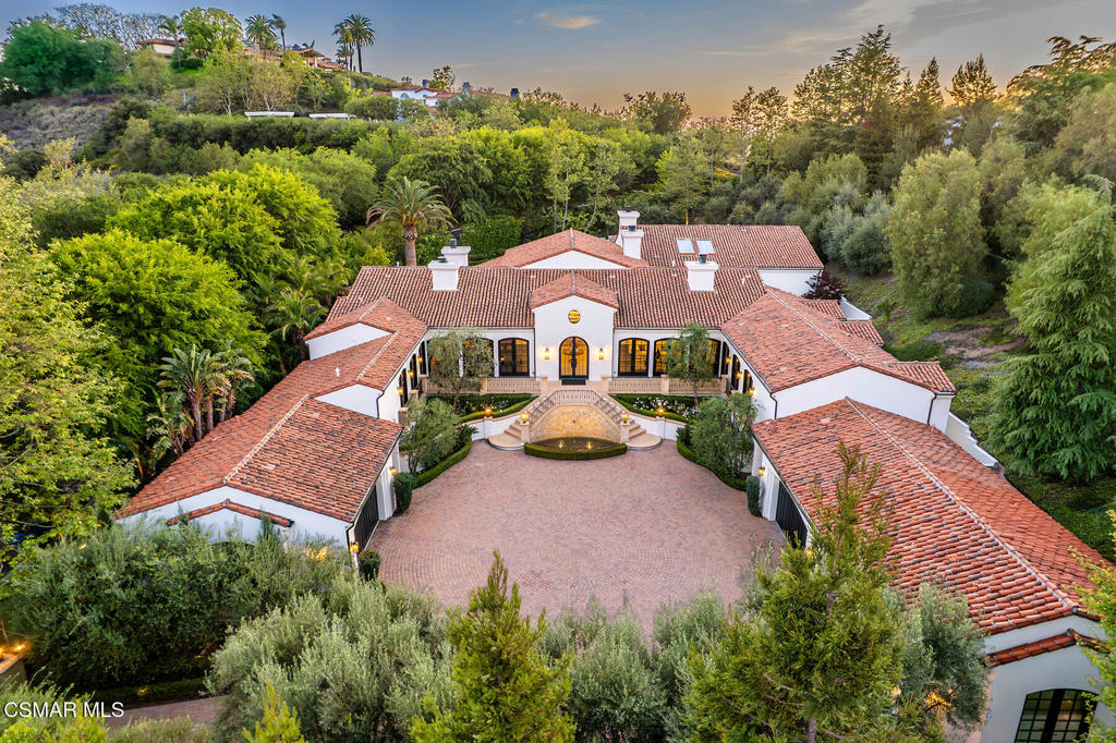 4963 Summit View Drive
