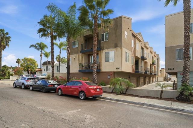 4543 Rainier Ave, San Diego CA: https://media.crmls.org/mediaz/543d723f-9c05-4e34-ad7a-eaa799f44f3c.jpg