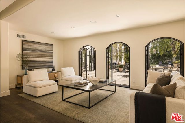 Image 14 of 52 For 134 Mccadden Place