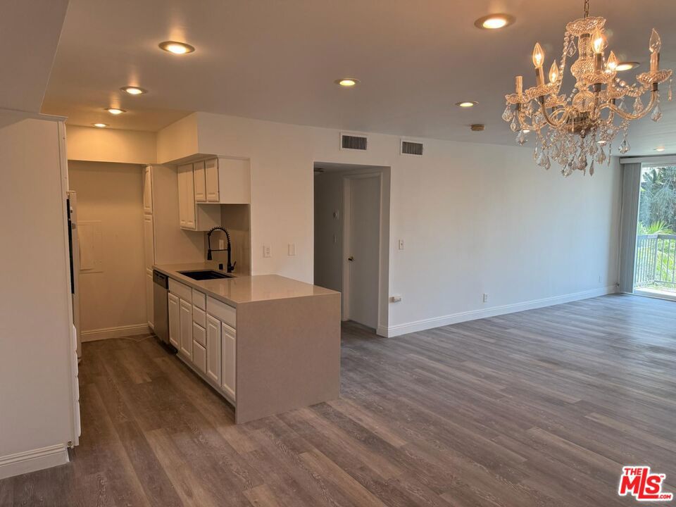 MLS #25614075 image #25