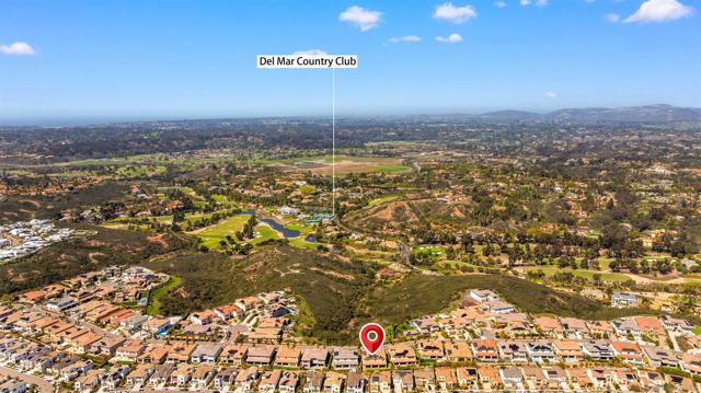 6183 Summit Crest Circle, San Diego CA: https://media.crmls.org/mediaz/54401770-adf1-4220-a913-90f52e5b2cdb.jpg
