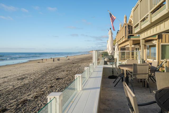 Detail Gallery Image 6 of 18 For 1812 Ocean Front, Del Mar,  CA 92014 - 3 Beds | 2 Baths