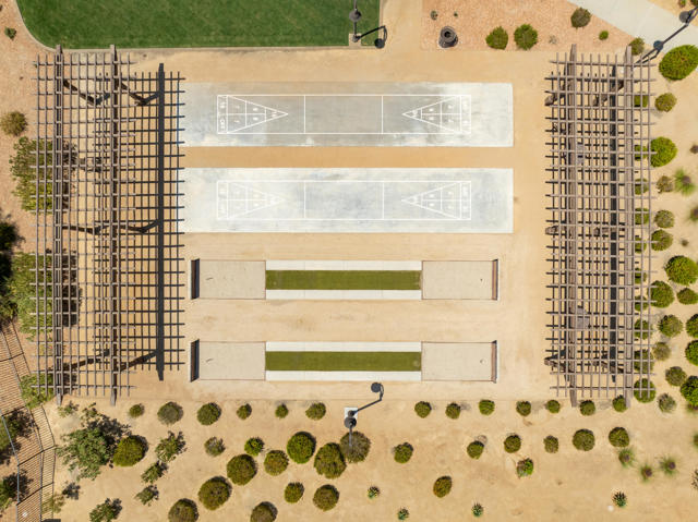 Image 73 of 86 For 43595 Vacanza Court