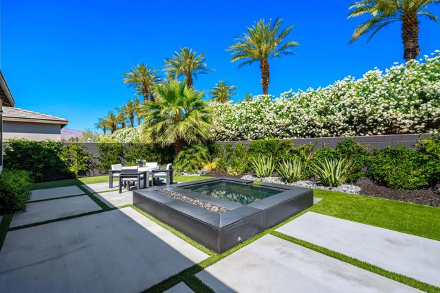 82460 W Mccarroll Drive, Indio CA: https://media.crmls.org/mediaz/54435c81-72ec-444d-b4bb-52bafaa6a35d.jpg