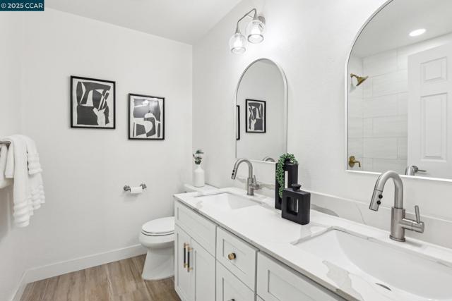 562 Swallow Dr, Livermore CA: https://media.crmls.org/mediaz/54442c12-713b-40e0-a11d-60e4641d112f.jpg