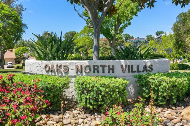 12894 Corte Arauco, San Diego CA: https://media.crmls.org/mediaz/54463b0a-dfe2-4a1c-9929-066ecf142cd7.jpg