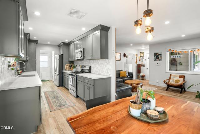 3 Bed Home for Sale in Oak View, California