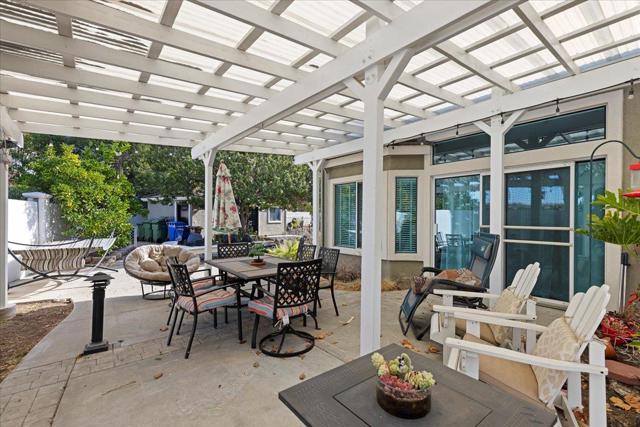 490 Chesapeake Terrace, Brentwood CA: https://media.crmls.org/mediaz/5446f521-eb40-4462-8e35-35819097a58c.jpg