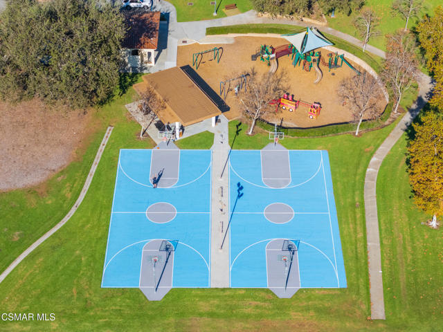 4524 Greengate Court, Westlake Village CA: https://media.crmls.org/mediaz/54477ded-a0c2-4f94-8915-d5664f67065f.jpg