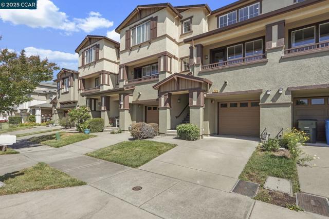 Image 1 of 35 For 2575 Edgewater Drive