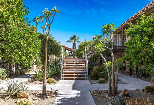 2255 S Calle Palo Fierro #81, Palm Springs, CA 92264